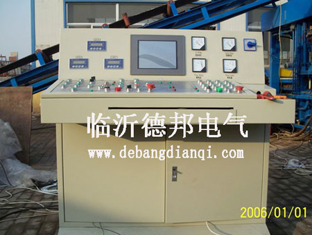 PLC、觸摸屏控制系統(tǒng)214